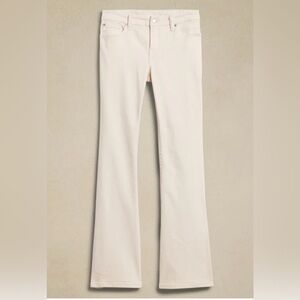 Banana Republic Low Rise Bootcut Denim Jean Ecru Size 16 (33) NEW